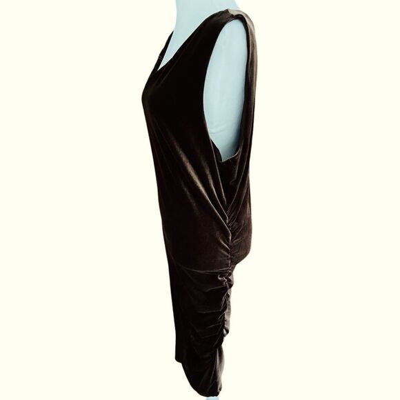 BCBG MAXAZRIA Bodycon side ruched chocolate brown Velvet Dress Sz L - Picture 6 of 11